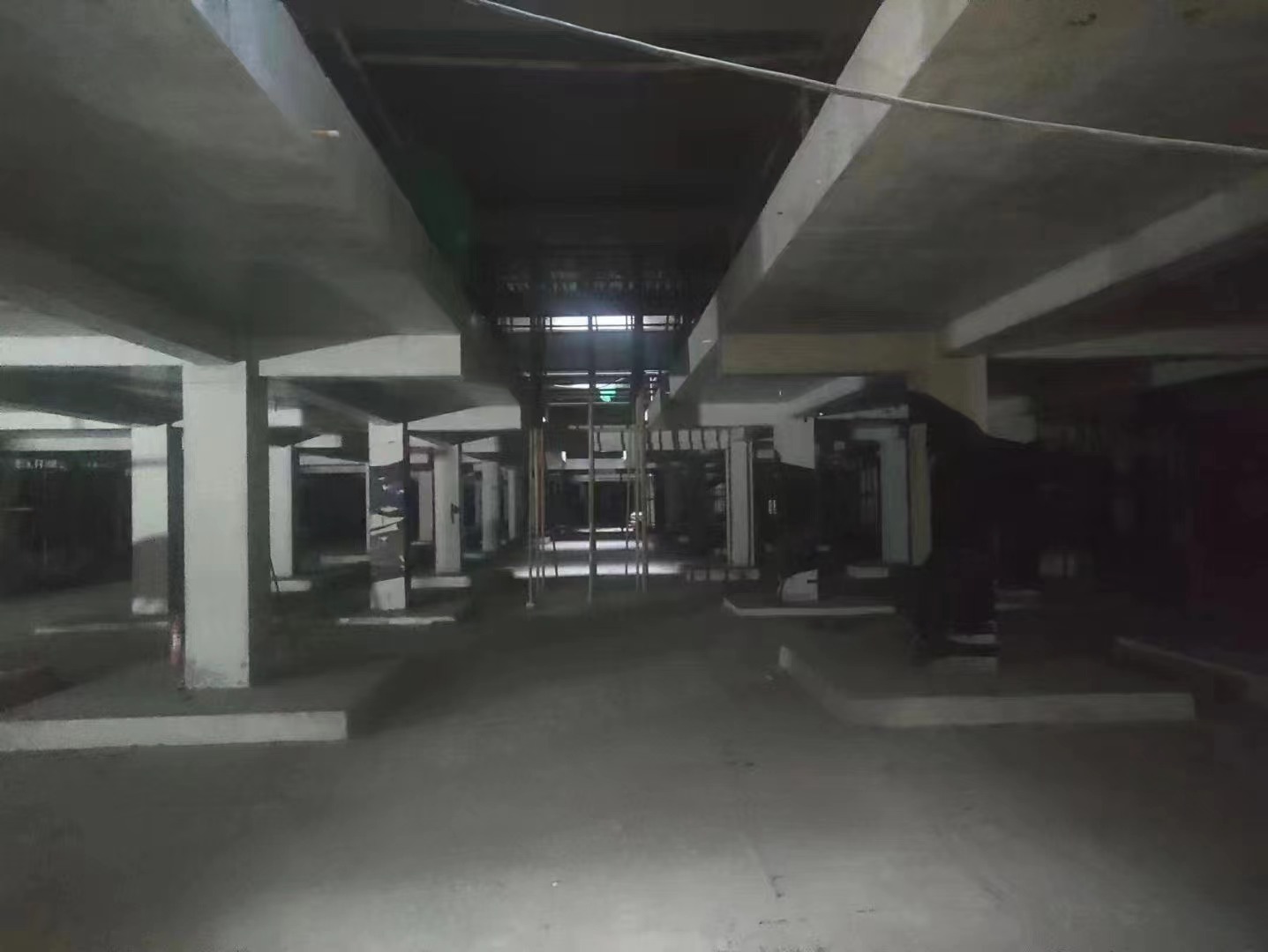 榆林山东又一个上海博普LOFT车库拔地而起